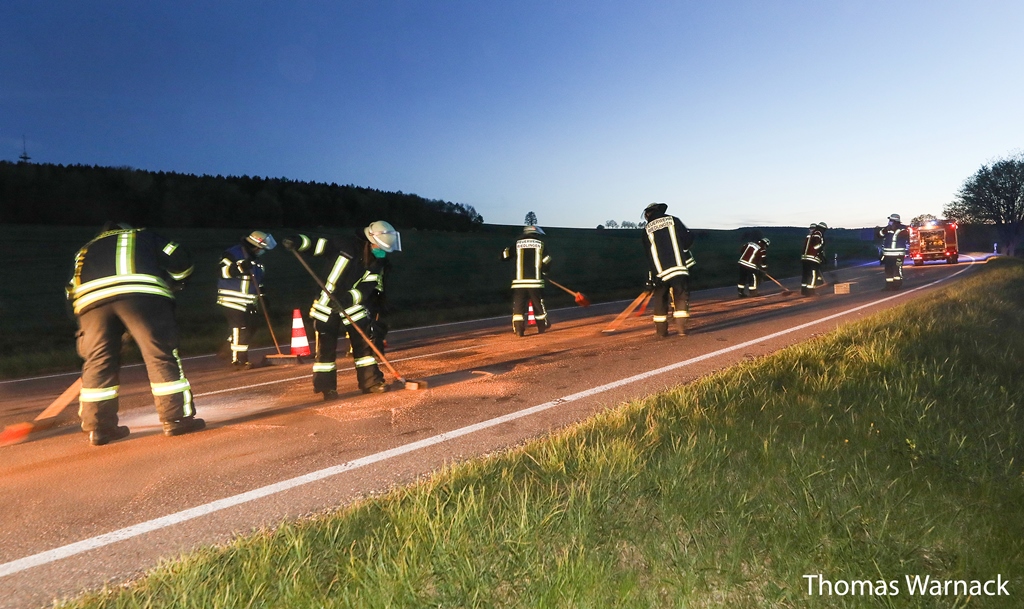 Feuerwehr Riedlingen - Verkehrsunfall L275 Grüningen - Pflummern